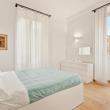 Atto Primo Zona Vicino Stazione * Специя