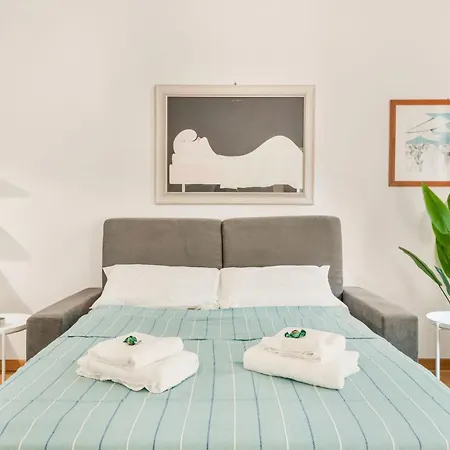 Apartment Atto Primo Zona Vicino Stazione *