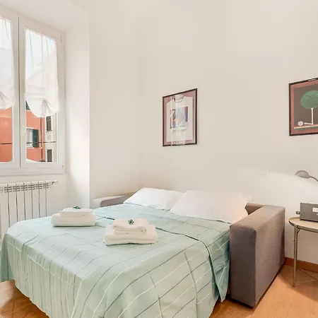 Atto Primo Zona Vicino Stazione La Spezia