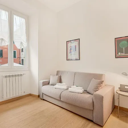 Atto Primo Zona Vicino Stazione Apartment La Spezia