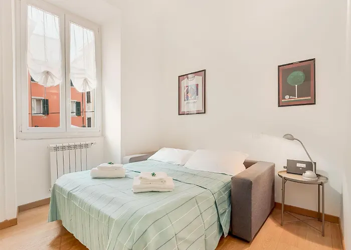 Atto Primo Zona Vicino Stazione La Spezia